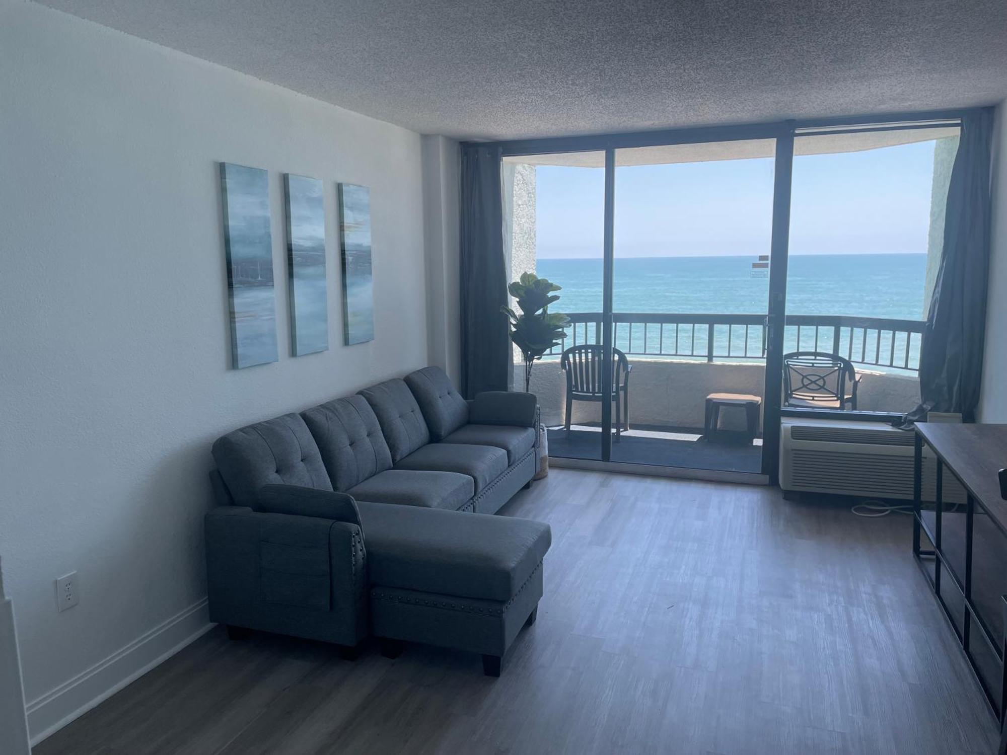 Compass Cove Upgraded Oceanfront Condo Sleeps 4 Myrtle Beach Exterior photo